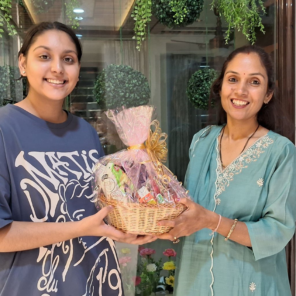 Custom gift hamper basket in Jaipur by WishWell